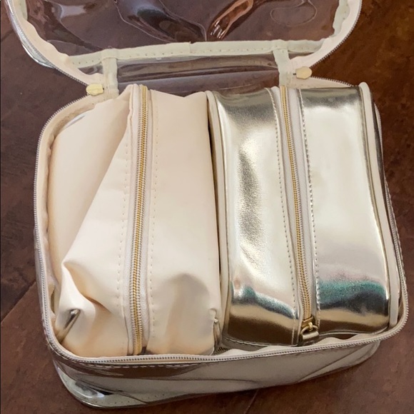 Cosmetic Train Case Set - Picture 4 of 9